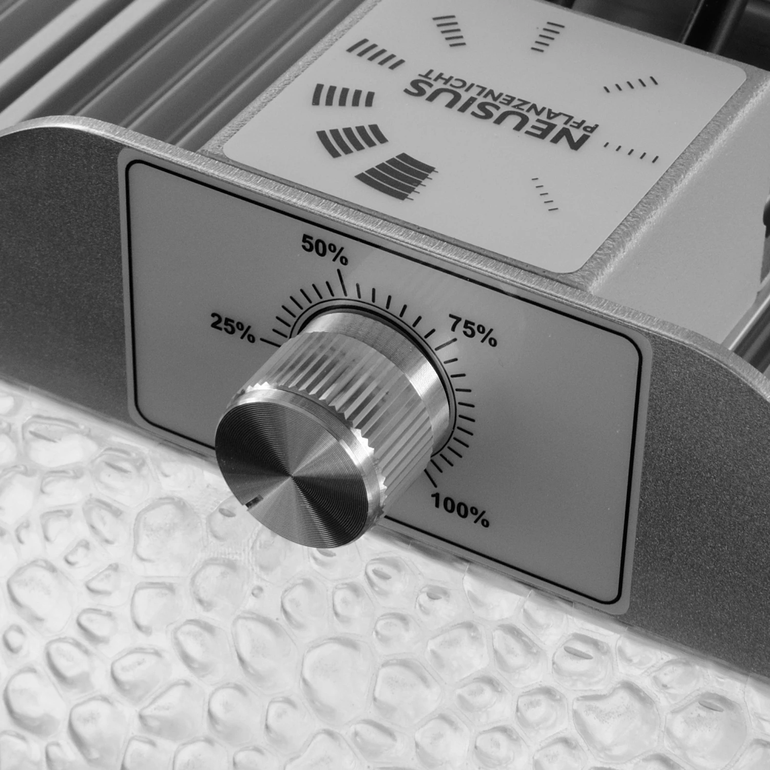 LED Pflanzenlampe Floris | LED Pflanzenlampen Von Neusius 8 LED Pflanzenlampe Floris | LED Pflanzenlampen Von Neusius – Bild 8